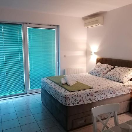 Apartment Buki Ploče Kültér fotó